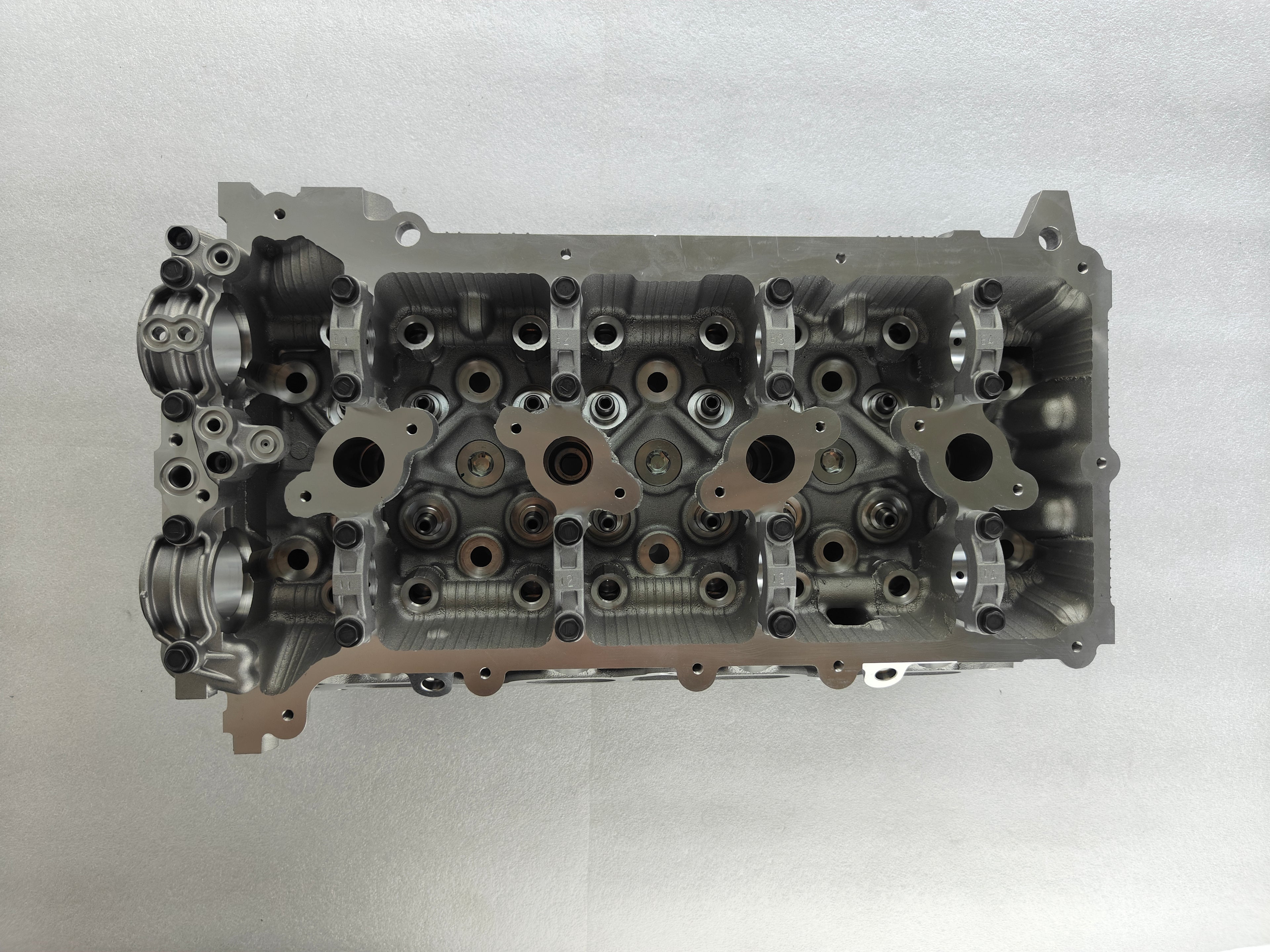 Brand New After Market 12 Months Warranty 2TR Cylinder Head Suitable for Toyota Hiace Hilux Tacoma Prado