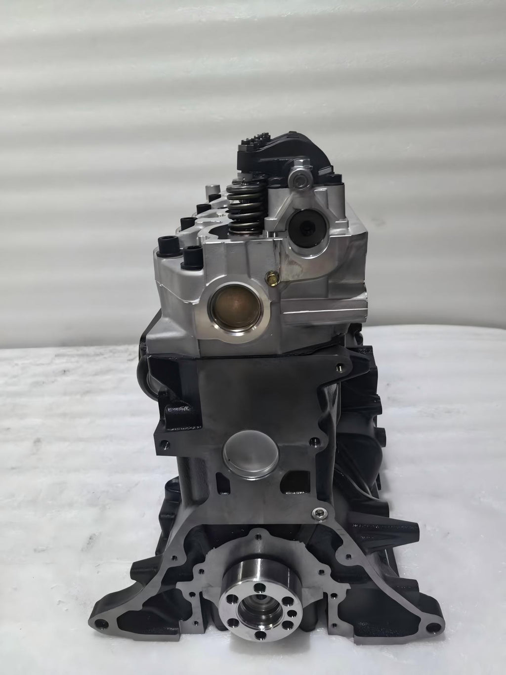 New 4D56 4D56t D4bb D4bh Engine Long Block for Mitsubishi