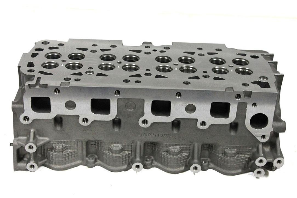 KA24 KA24E 12V Cylinder Head Assembly 11040-40F11 11040-40F81 11040-40F80 11040-F4000 for Nissan NAVARA MISTRA HARDBODY D21 2.4L
