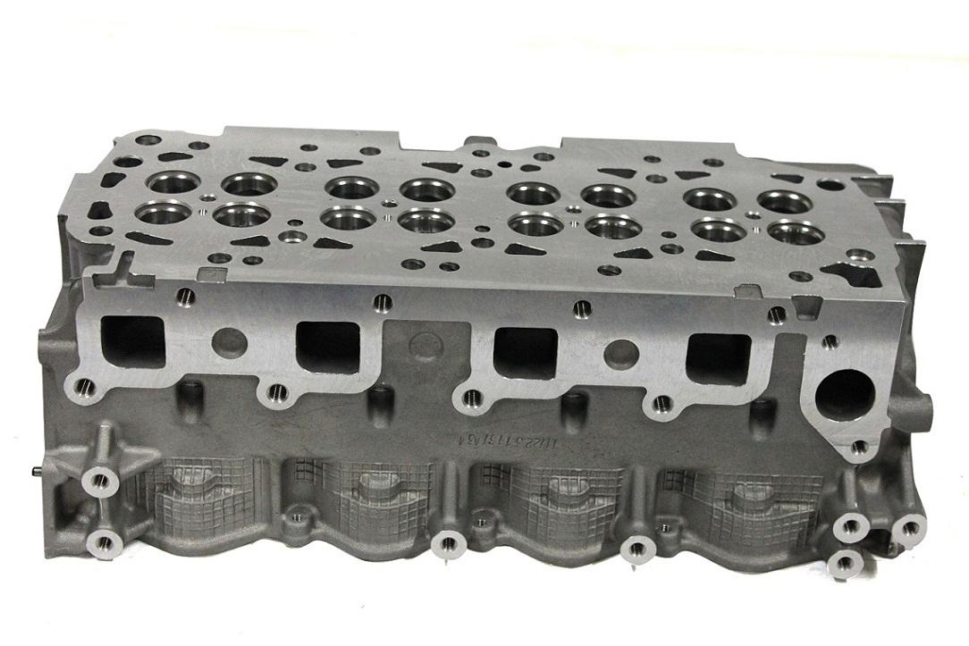 KA24 KA24E 12V Cylinder Head Assembly 11040-40F11 11040-40F81 11040-40F80 11040-F4000 for Nissan NAVARA MISTRA HARDBODY D21 2.4L
