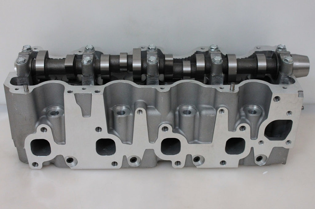 11101-64153 3c-T 3c Engine Cylinder Head Assy for Toyota Camry Estima Liteace Townace Vista