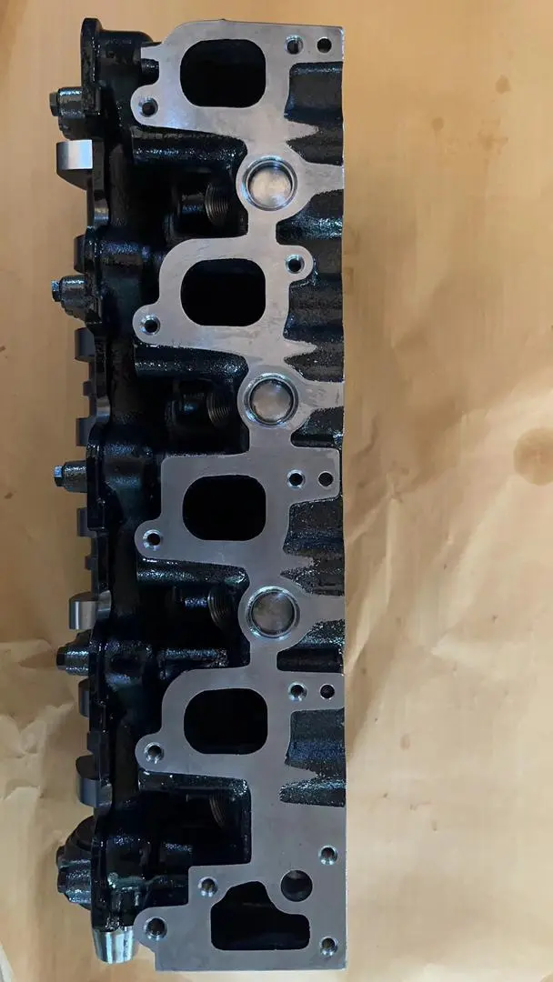 Complete Assembled Cylinder Head suitable for Toyota Hilux 5L