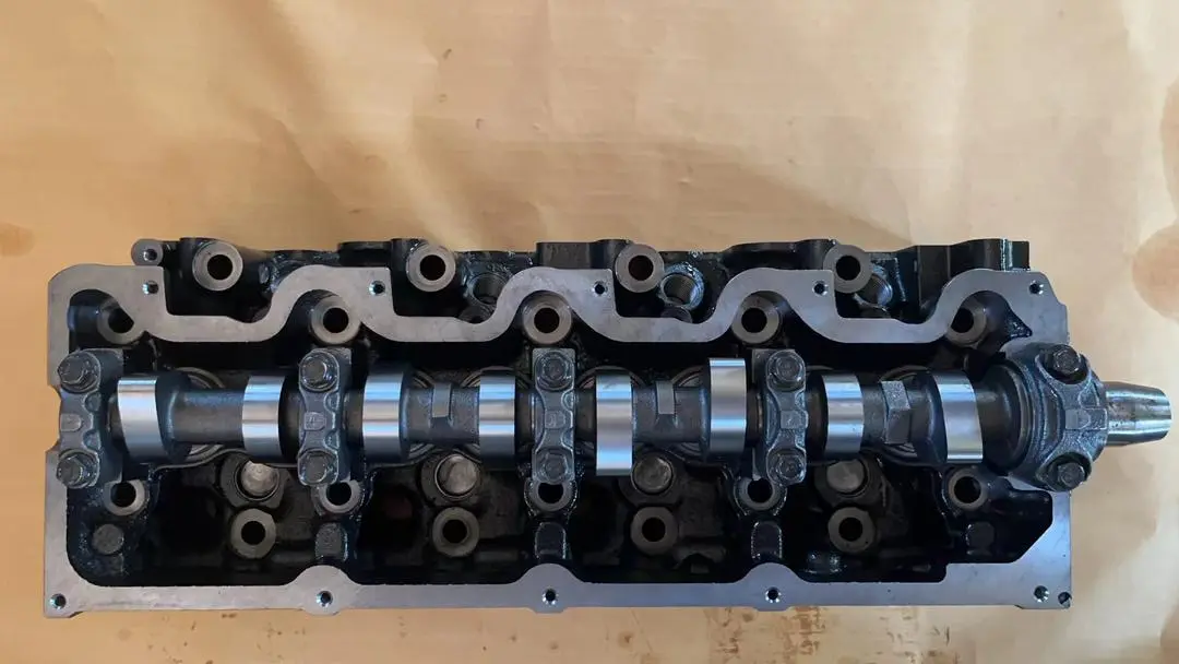 Complete Assembled Cylinder Head suitable for Toyota Hilux 5L