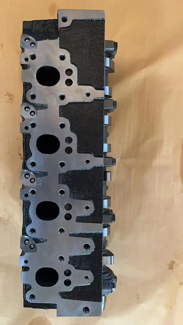 Complete Assembled Cylinder Head suitable for Toyota Hilux 5L