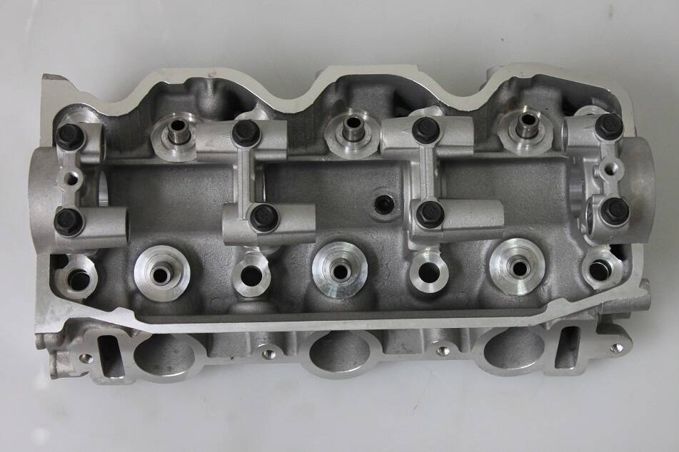 Mitsubishi 3.0 12v Engine 6G72 Cylinder Head -Galant L200 Pajero Shogun
