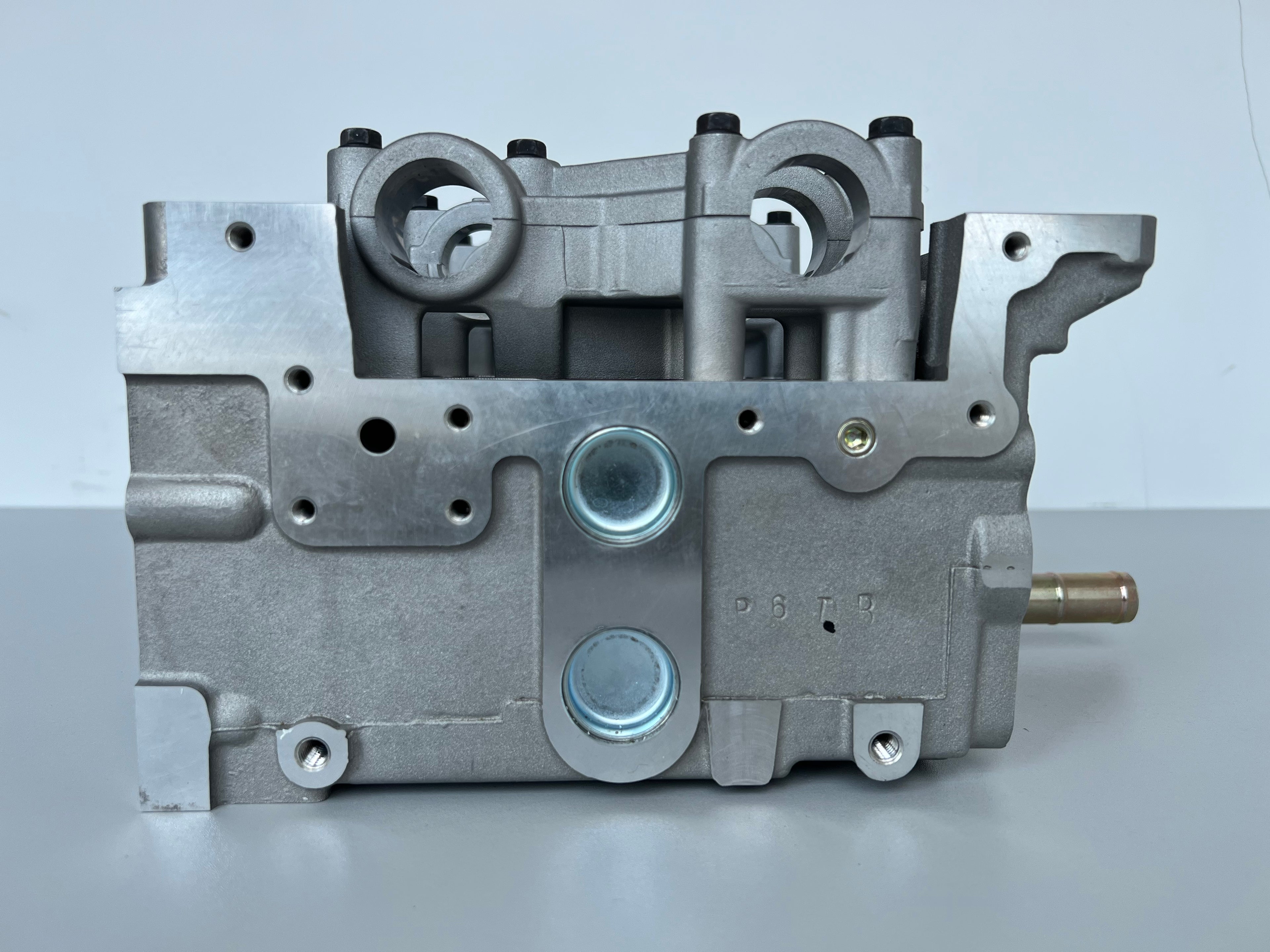 D4CB Cylinder Head VGT for HYUNDAI H-1 H200 Starex Porter 2.5 CRDI 16V Diesel 22100-4AU00