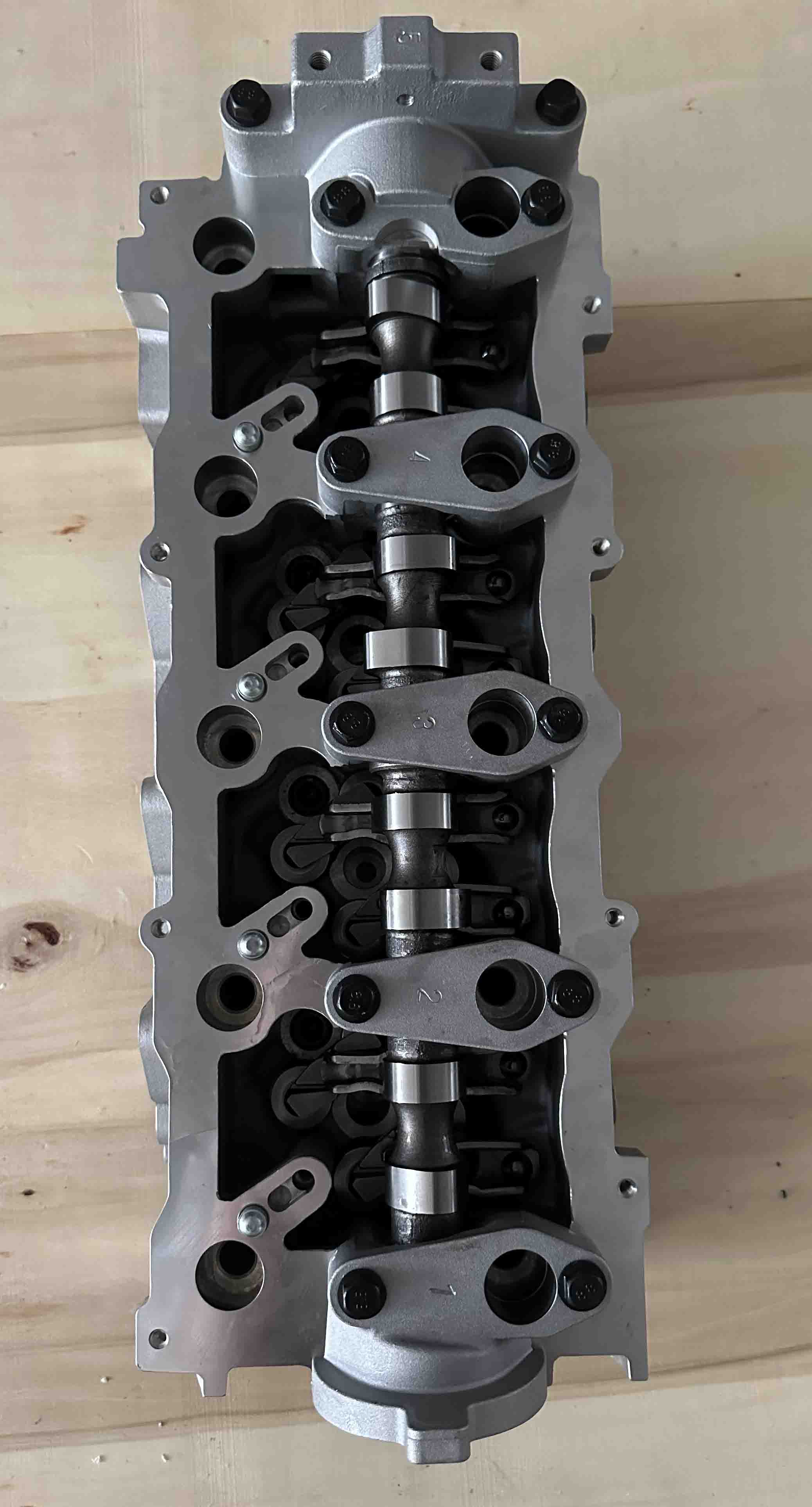 GOWE Cylinder head assembly for D4EB D4EA II complete Cylinder head assembly cylinder head for HYUNDAI SANTA FE 2.2L CRDI 2007-2009 HYUNDAI TUCSON 2.0 2006-