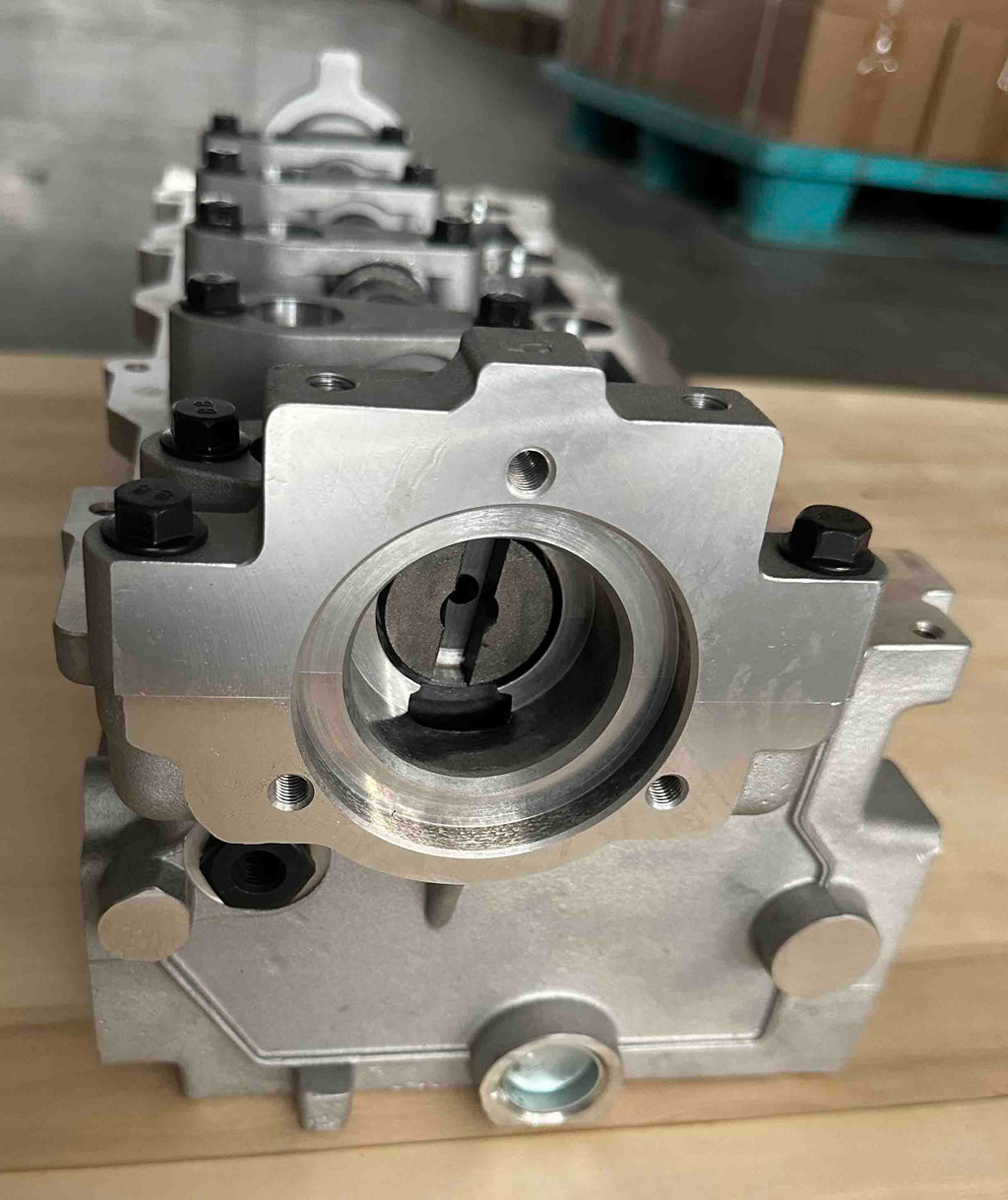 GOWE Cylinder head assembly for D4EB D4EA II complete Cylinder head assembly cylinder head for HYUNDAI SANTA FE 2.2L CRDI 2007-2009 HYUNDAI TUCSON 2.0 2006-