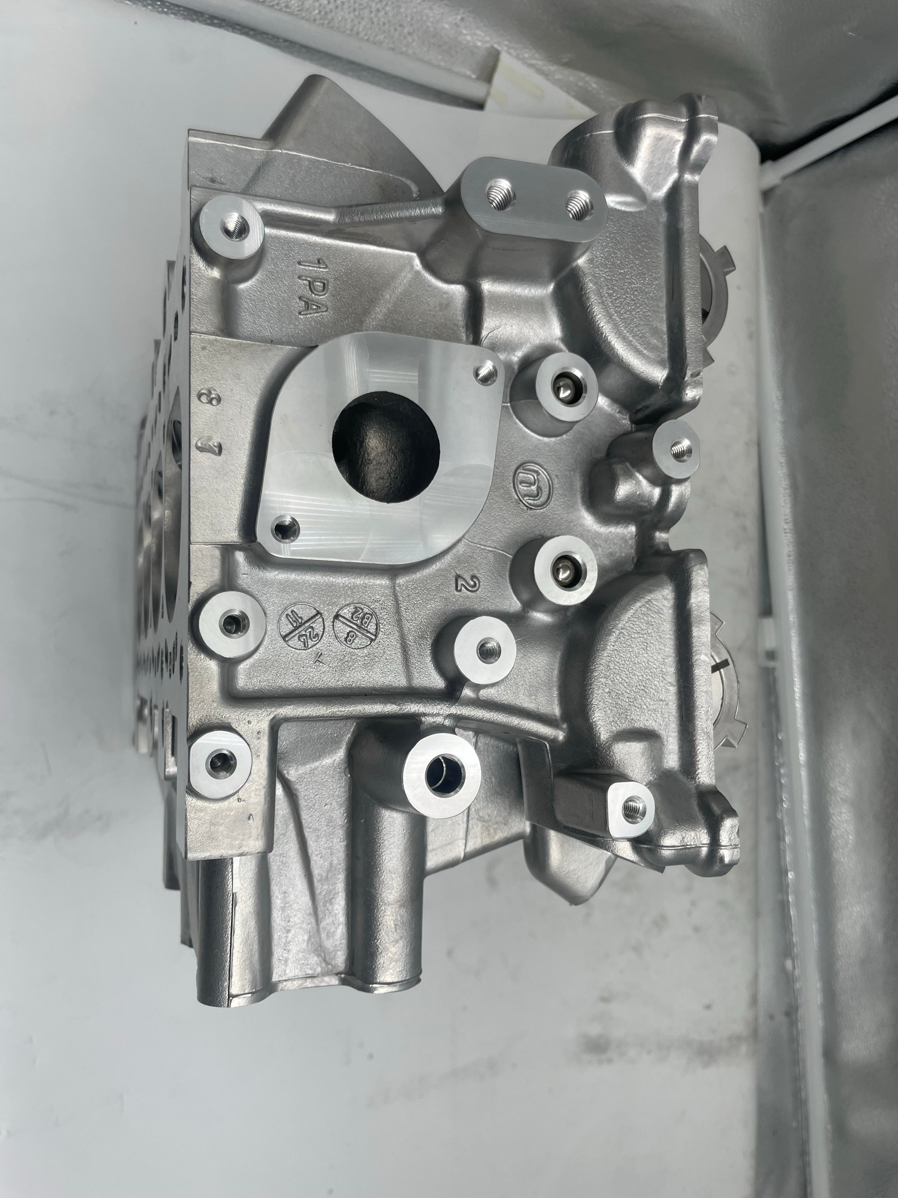 1.5T SQRE4T15B E4T15B Engine Complete Cylinder Head for Chery Arrizo 5 7 Tiggo 3 Tiggo 5X Tiggo 7