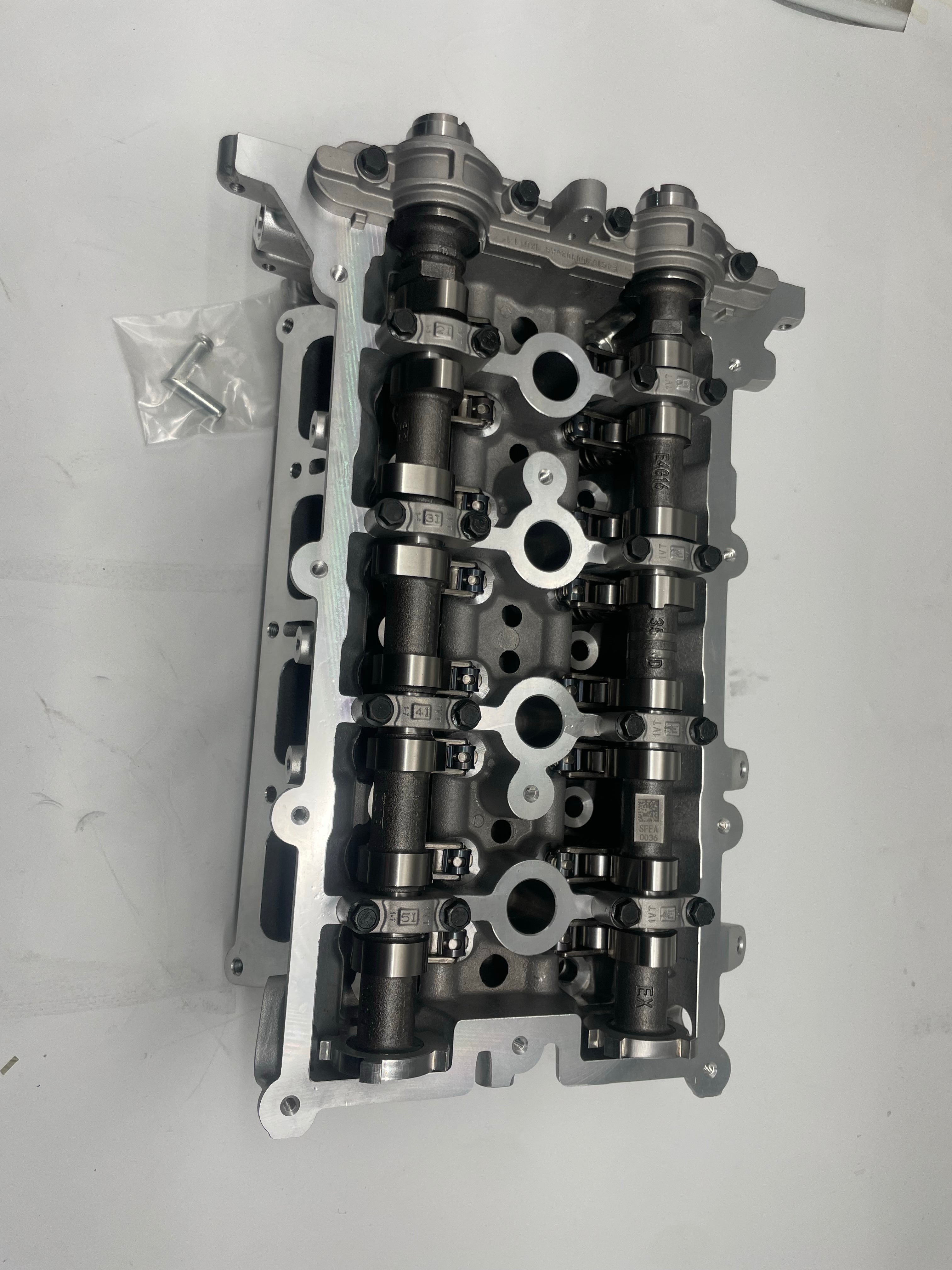 1.5T SQRE4T15B E4T15B Engine Complete Cylinder Head for Chery Arrizo 5 7 Tiggo 3 Tiggo 5X Tiggo 7