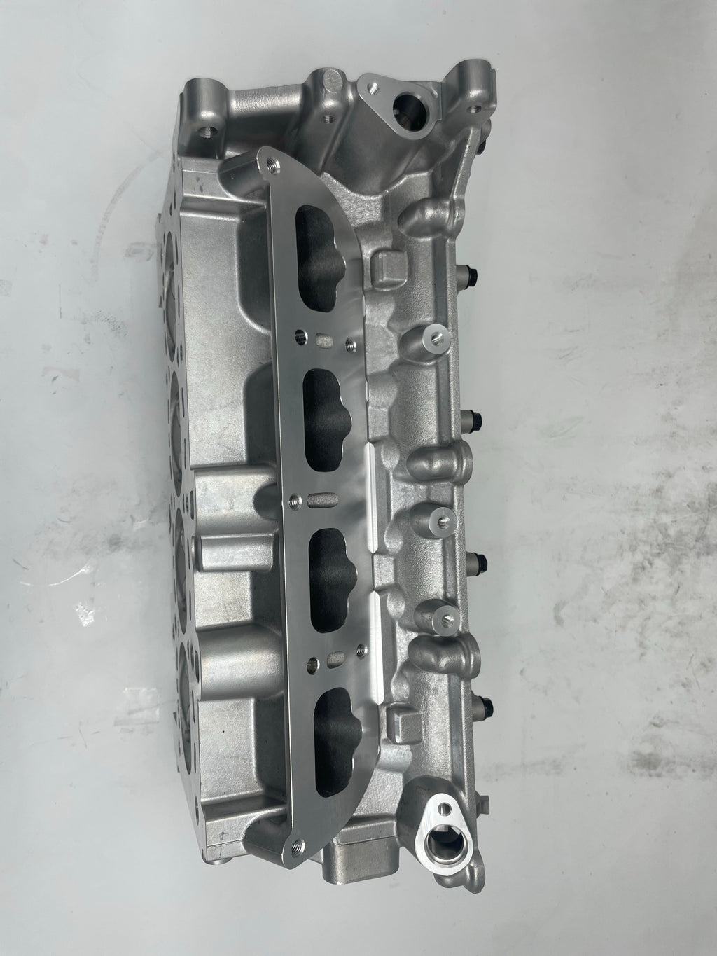 1.5T SQRE4T15B E4T15B Engine Complete Cylinder Head for Chery Arrizo 5 7 Tiggo 3 Tiggo 5X Tiggo 7