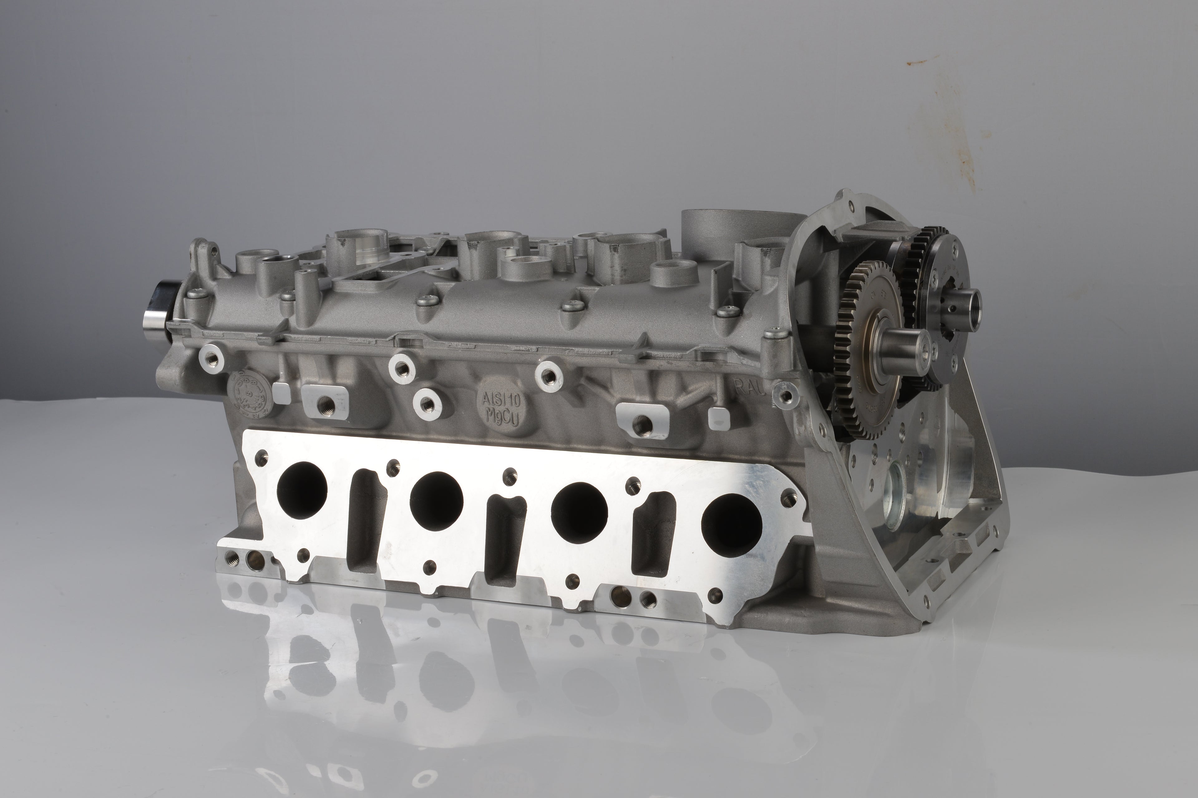 EA888 06H103373K Engine Cylinder Head Engine for VW 1.8T