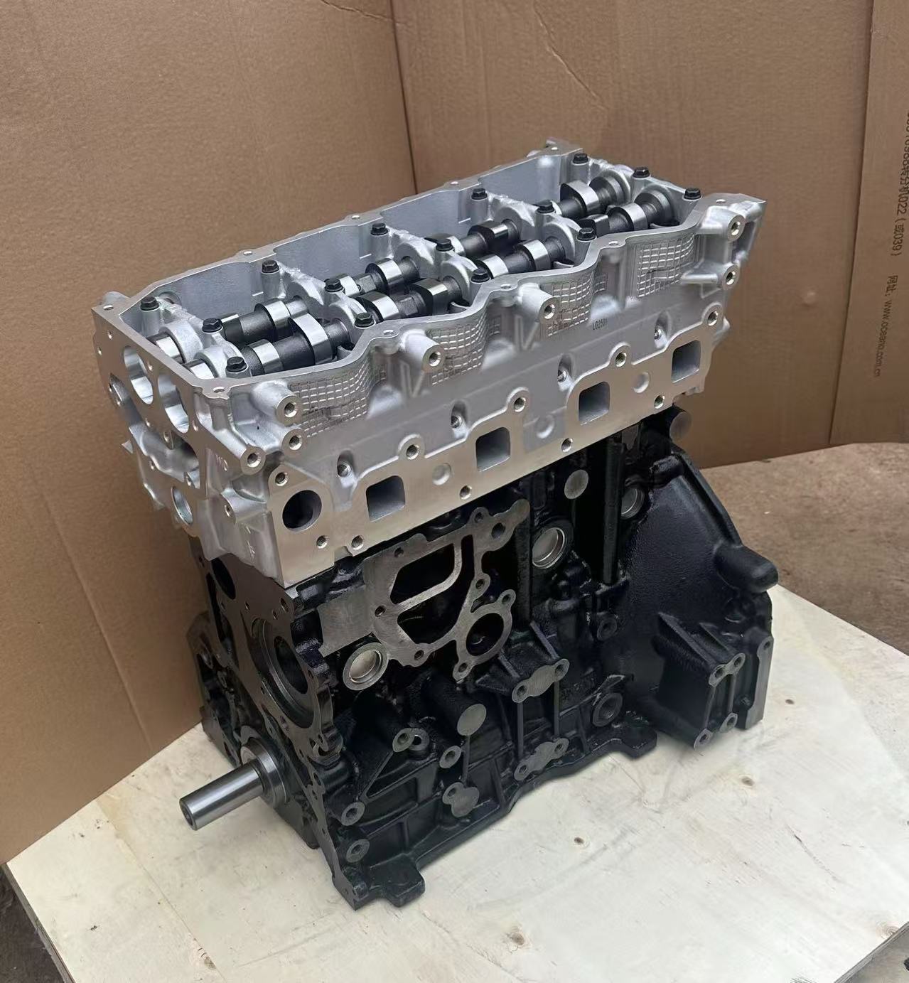 New 2.5L Yd25ddti Yd25 Engine for Nissan Navara Presage Bassara